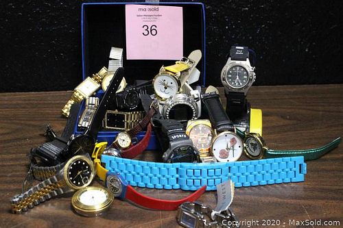 Lot #0036 (1 of 9)
