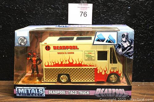 Lot #0076 (1 of 5)