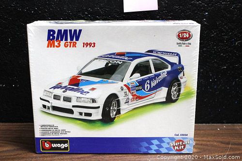Lot #0083 (1 of 3)