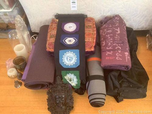 Lot #0285 (1 of 18)
