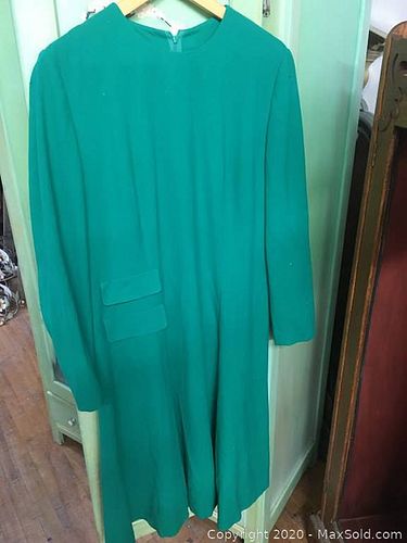 Lot #0022 (1 of 5)