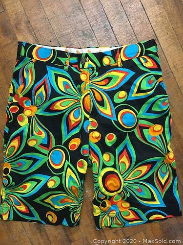 Lot #0033 (1 of 4)
