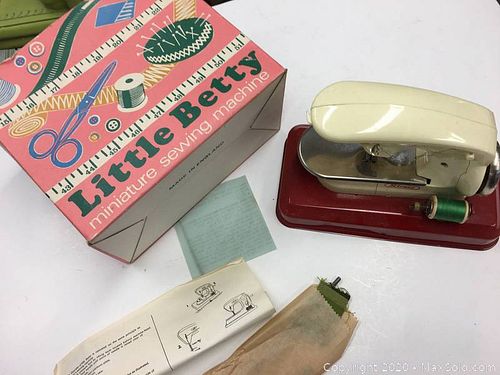 Lot #0093 (1 of 5)