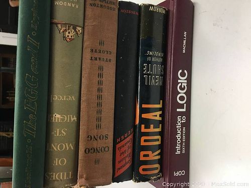 Lot #0100 (1 of 2)