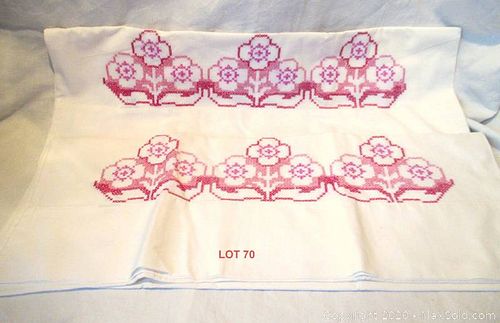 Lot #0070 (1 of 3)