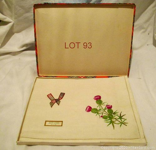 Lot #0093 (1 of 8)