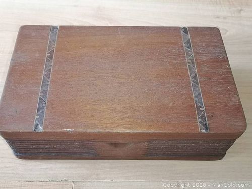 Lot #49 (1 of 8)