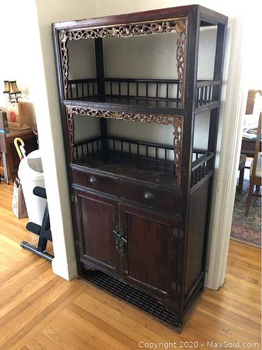 Lot #0178 (1 of 10)