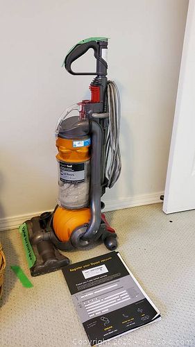 Lot #0546 (1 of 6)