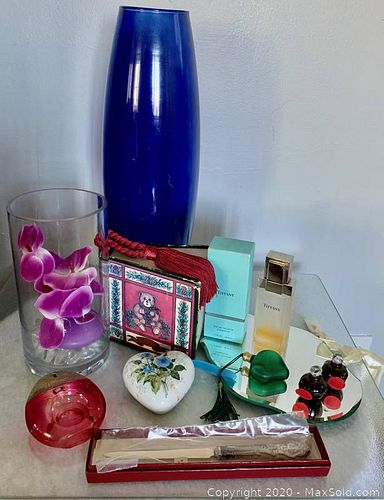 Lot #25 (1 of 12)