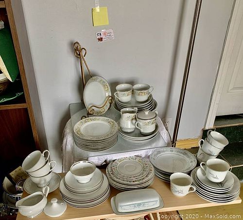 Lot #59 (1 of 18)