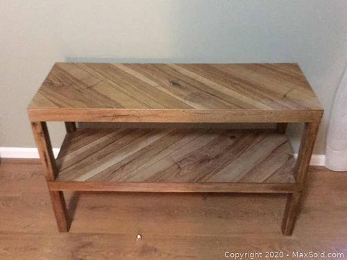 Lot #0156 (1 of 7)