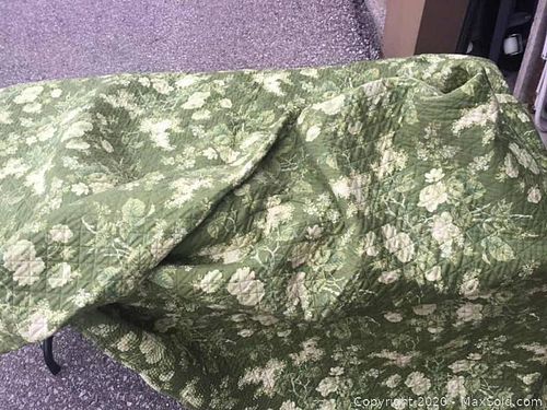 Lot #0118 (1 of 4)