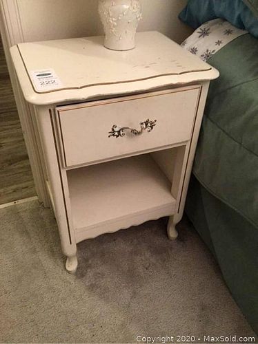 Lot #0222 (1 of 8)