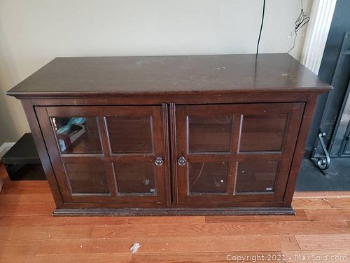 Lot #0648 (1 of 11)