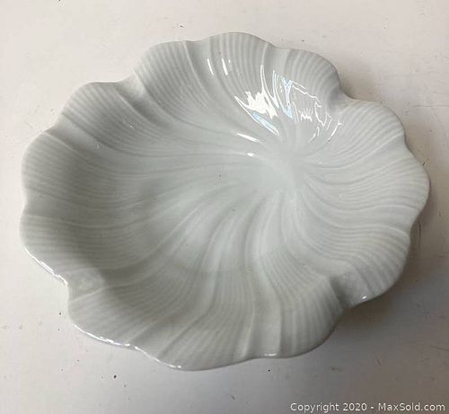 Lot #49 (1 of 4)