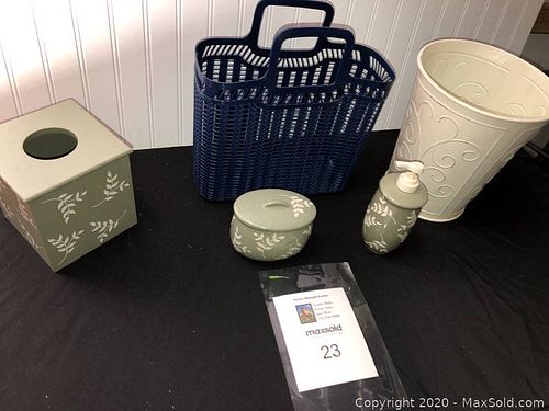 Lot #23 (1 of 4)