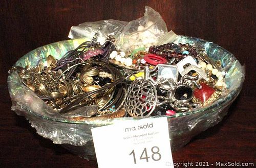 Lot #148 (1 of 4)