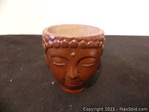 Lot #146 (1 of 3)