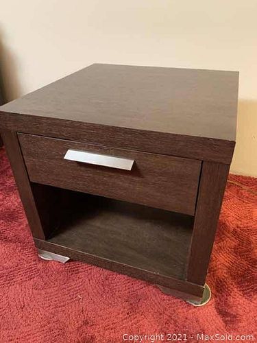 Lot #40 (1 of 8)