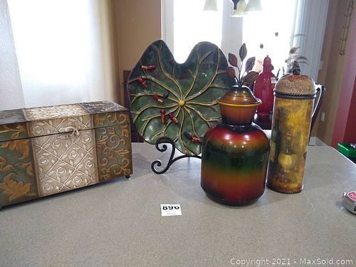 Lot #896 (1 of 10)