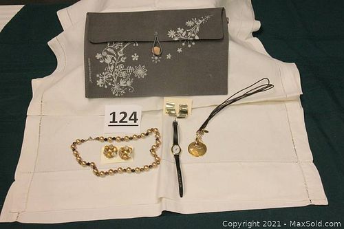 Lot #124 (1 of 5)