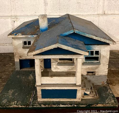 Lot #61 (1 of 5)