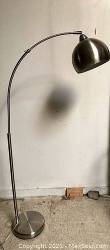 Lot #32 (1 of 4)