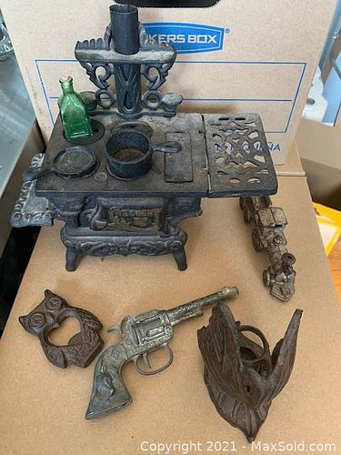 Lot #22 (1 of 3)