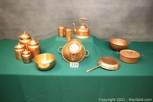 Lot #124 (1 of 9)