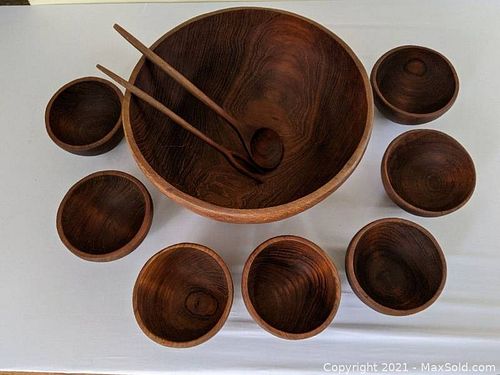 Beautiful Teak Salad Set (1 of 5)