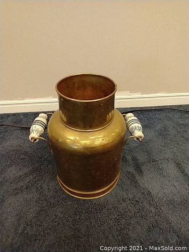 Brass Planter (1 of 3)