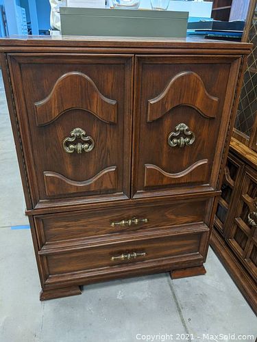 Heavy Cabinet Dresser (1 of 5)