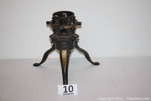 Lot #10 (1 of 8)