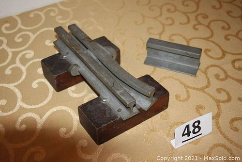 Lot #48 (1 of 4)