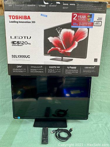 Lot #529 (1 of 13)