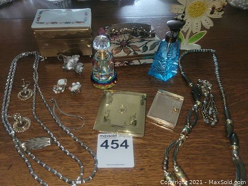 Lot #454 (1 of 20)