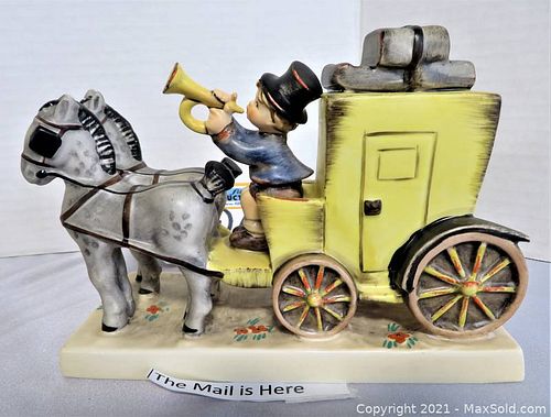Rare Goebel The Mail is Here 226 $160- Horses & Carriage figurine (1 of 7)