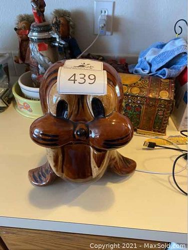 Lot #439 (1 of 7)