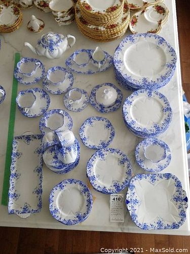 Shelley Dainty Blue China Set A (1 of 19)