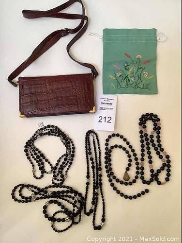 Lot #212 (1 of 3)