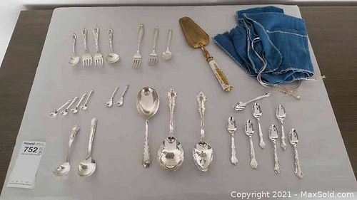 Lot #752 (1 of 24)