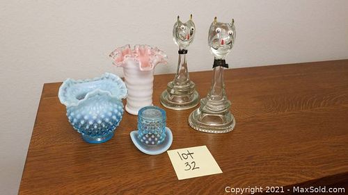 Lot #32 (1 of 7)