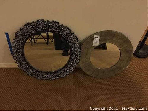 Lot #934 (1 of 4)