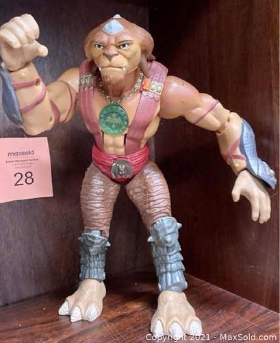 Lot #28 (1 of 7)