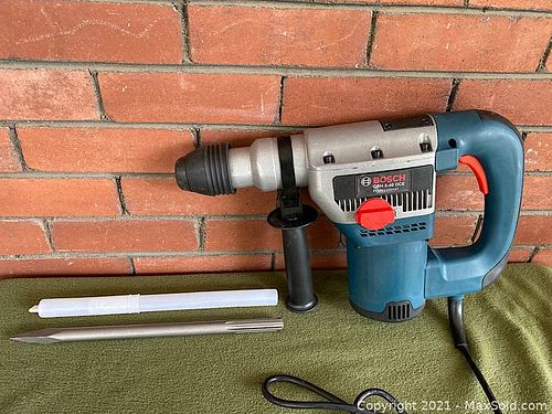 New BOSCH GBH-40 DCE Professional Grade Rotary Hammer (1 of 11)