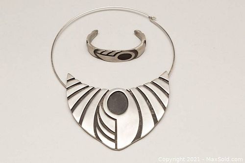 Lot #920 (1 of 3)