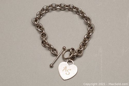 Lot #927 (1 of 3)