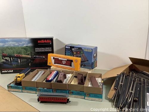 Lot #964 (1 of 18)