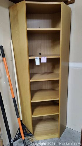 Lot #589 (1 of 8)